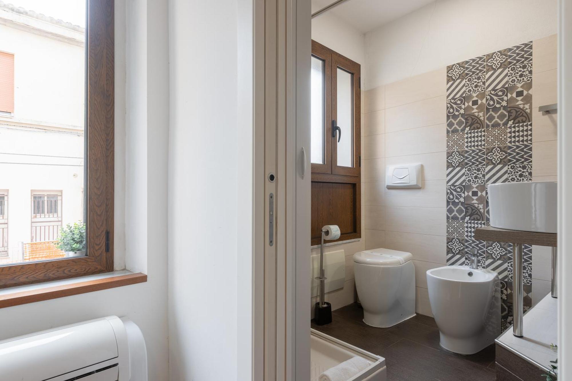 Moderno Monolocale - Centro Storico - Casa Shelter Διαμέρισμα Αλγκέρο Εξωτερικό φωτογραφία